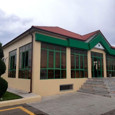 Qazax Azpetrol Hotel Gazax מראה חיצוני תמונה